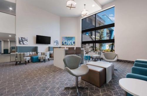 Wheatland Hotel | Clarion Pointe OKC Airport