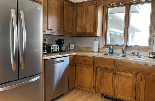 Sturgeon Bay House | Cliffside Egg Harbor Retreat With Sweeping Bay Views on 5 Wooded Acres