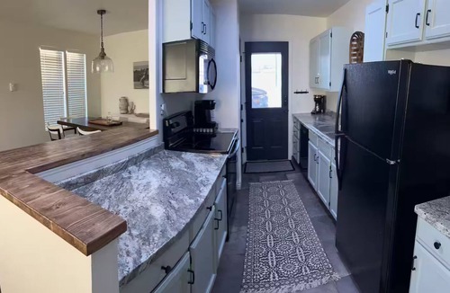 Vernal House | Close to town! Near all vernal attractions.