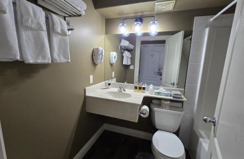 Edson Hotel | Coast Edson Hotel