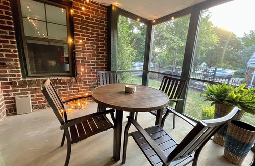 College Hill House | College Hill English Tudor in Historic Wichita Neighborhood - 3 Bedroom