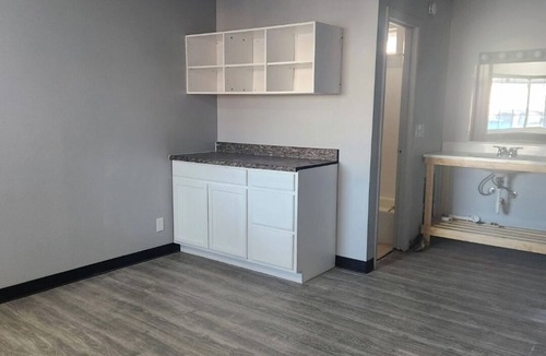 Columbus Apartment | Columbus Kansas Mico Suites