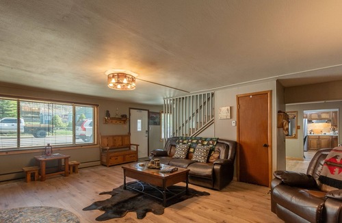 Idaho Springs House | Come ride the newly opened Argo Mine Gondola and stay ahead of the traffic.