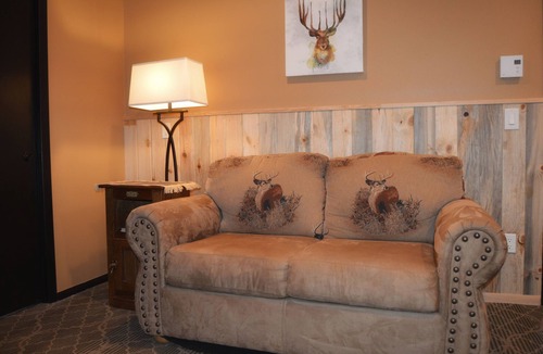 Estes Park Hotel | Come stay at the Mountain Lodge for unbelievable views!
