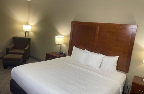 Ottawa Hotel | Comfort Inn Ottawa Kansas