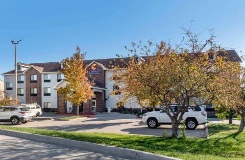 Emporia Hotel | Comfort Inn & Suites Emporia