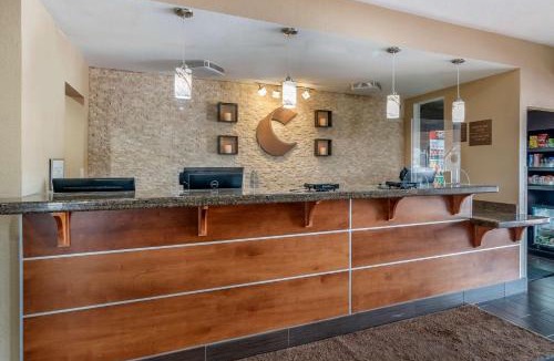 Junction City Hotel | Comfort Inn & Suites Junction City - near Fort Riley