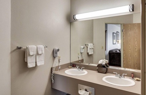 Post Falls Hotel | Comfort Inn & Suites Post Falls - Coeur dAlene West