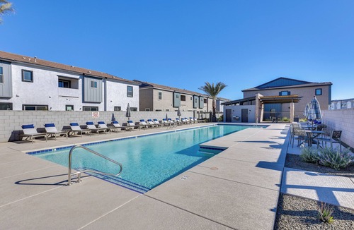 Desert View Apartment | Community Pool & Hiking Trails: Red Fox Retreat 2