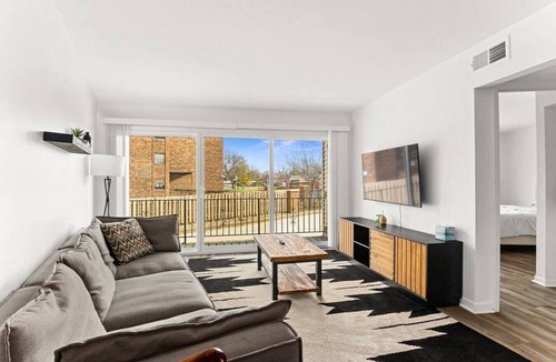 Orange Prairie Apartment | Concord B8 · Slice of the Good Life: Concord B8