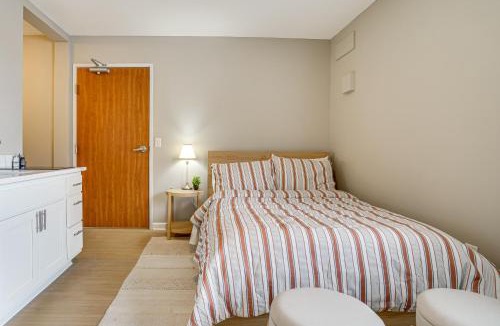Blaine Apartment | Convenient Studio Stay: Easy Access to Twin Cities