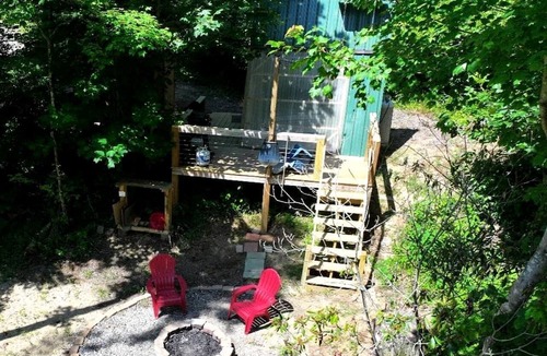 Purlear Cabin | Cool A-Frame on Creek in Purlear, North Carolina
