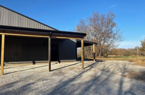 Crestline House | Country Condo 2-bedroom with AC in Carl Junction