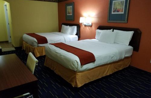 Sterling Hotel | Country Inn Sterling