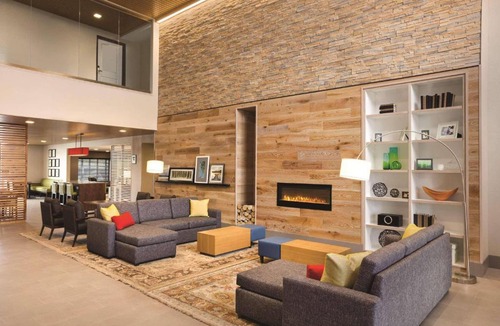 Lawrence Hotel | Country Inn & Suites by Radisson, Lawrence, KS