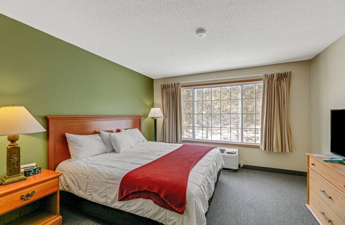 Walker Hotel | Country Inn Walker