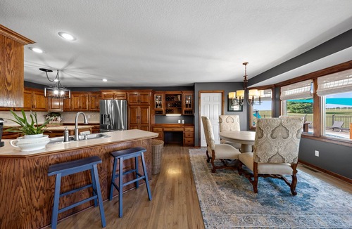 Liberty House | Country Paradise, 9 acres, Pool, Rec Center