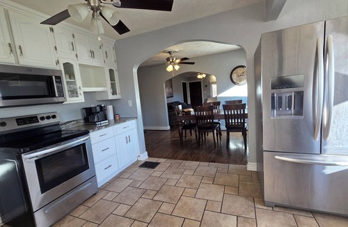 Kansas City House | Country Quiet in the City - Easy Access to Legends & Downtown - 4 BR Brick Home