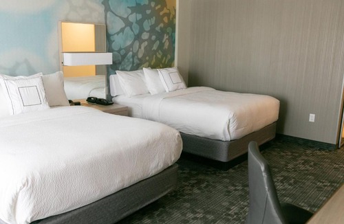 Elkhart Hotel | Courtyard by Marriott Elkhart