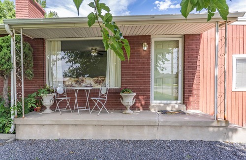Taylorsville House | Cowboy Ranch House