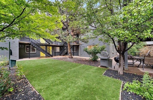Englewood Apartment | Cozy 1/1 Walkability & Near Dnvr