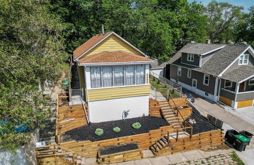 Southeast Omaha House | Cozy 3Bed Home w/Firepit By Zoo, Downtown & I/80❤