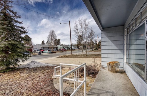 Leadville North House | Cozy Bear Cottage- Nice large home in town. Close to Ski Cooper!
