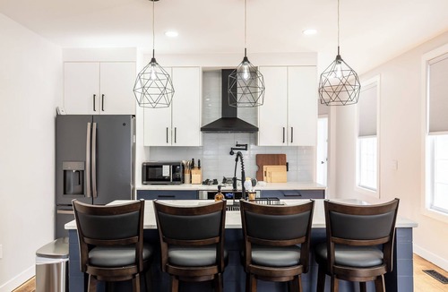 Mount Auburn House | Cozy, Central & Chic 5-bedroom house in Cincinnati