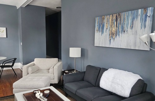 Benton Park Condo | Cozy & charming updated 2bdrm condo mins away from restaurants & entertainment!