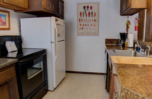 Angel Fire Condo | Cozy Condo close to the Chair Lift