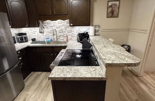 Salina Apartment | Cozy Corner Retreat No Cleaning Fee!