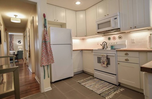 Kansas City Condo | Cozy Duplex Near from 39th St. & KU Hospital 5