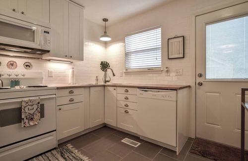 Kansas City Condo | Cozy Duplex Near from 39th St. & KU Hospital 5