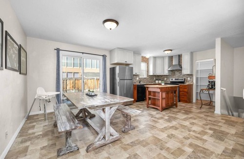 Lakeview House | Cozy Orem House | Playground | Game Rm | Bunk Rm