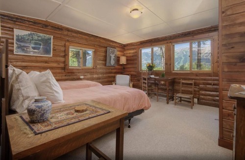 Wilson Cabin | Cozy ski retreat near Jackson Mountain resort