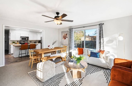 Lamar Heights Area House | Cozy Stay Home | Game Rooms | Spacious Backyard