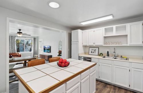 Lamar Heights Area House | Cozy Stay Home | Game Rooms | Spacious Backyard