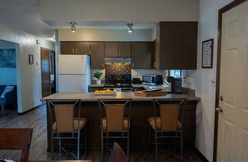 La Crosse Apartment | Cozy Stay- Located minutes from the LaCrosse Regional Airport! nPet Friendly!