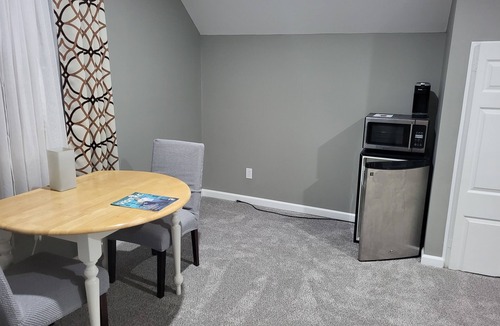 South Kansas City Apartment | Cozy upstairs loft with 1-bedroom and bath in adorable Kansas City home