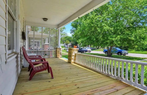 Topeka Apartment | Craftsman charm King Bedroom Private Condo Unit walk to hospital & capitol
