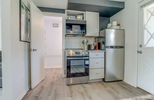 Springfield Apartment | Creekside East: Private Hot Tub, Quiet Retreat