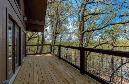 Afton Cabin | Cumberland Cabin (Boat Slip Included)