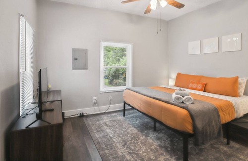 Leavenworth House | Cute Historic Home Near Downtown Leavenworth