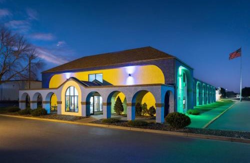 Austin Hotel | Days Inn by Wyndham Austin