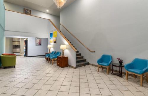Canon City Cabin | Days Inn by Wyndham Canon City