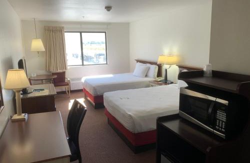 Lake Point Hotel | Days Inn by Wyndham Lake Point