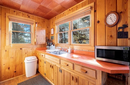 Estes Park Cabin | Delightful Rustic Cabin with Fireplace and Spectacular Mountain Views in Estes Park, Colorado
