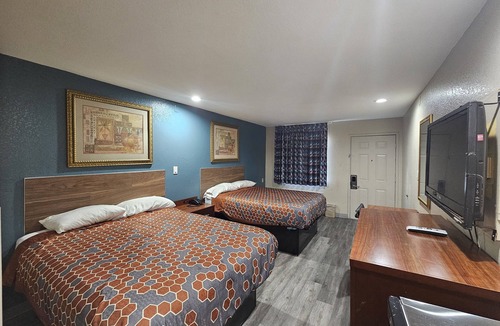 Jackson Hotel | Deluxe Inn