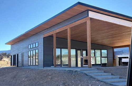 Teasdale Cabin | Dog-Friendly A-Frame Cabin with Incredible Red Rock Views in Teasdale, UT