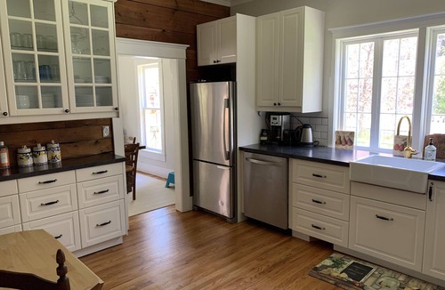 Old Town House | Dog Friendly-Updated-Old Town Charmer